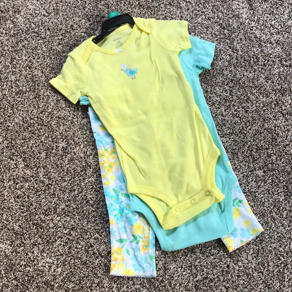 Carter’s Baby 3 Piece Layette